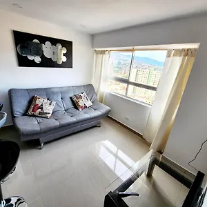 Con Parqueadero Y Vista A La Ciudad Apartamento